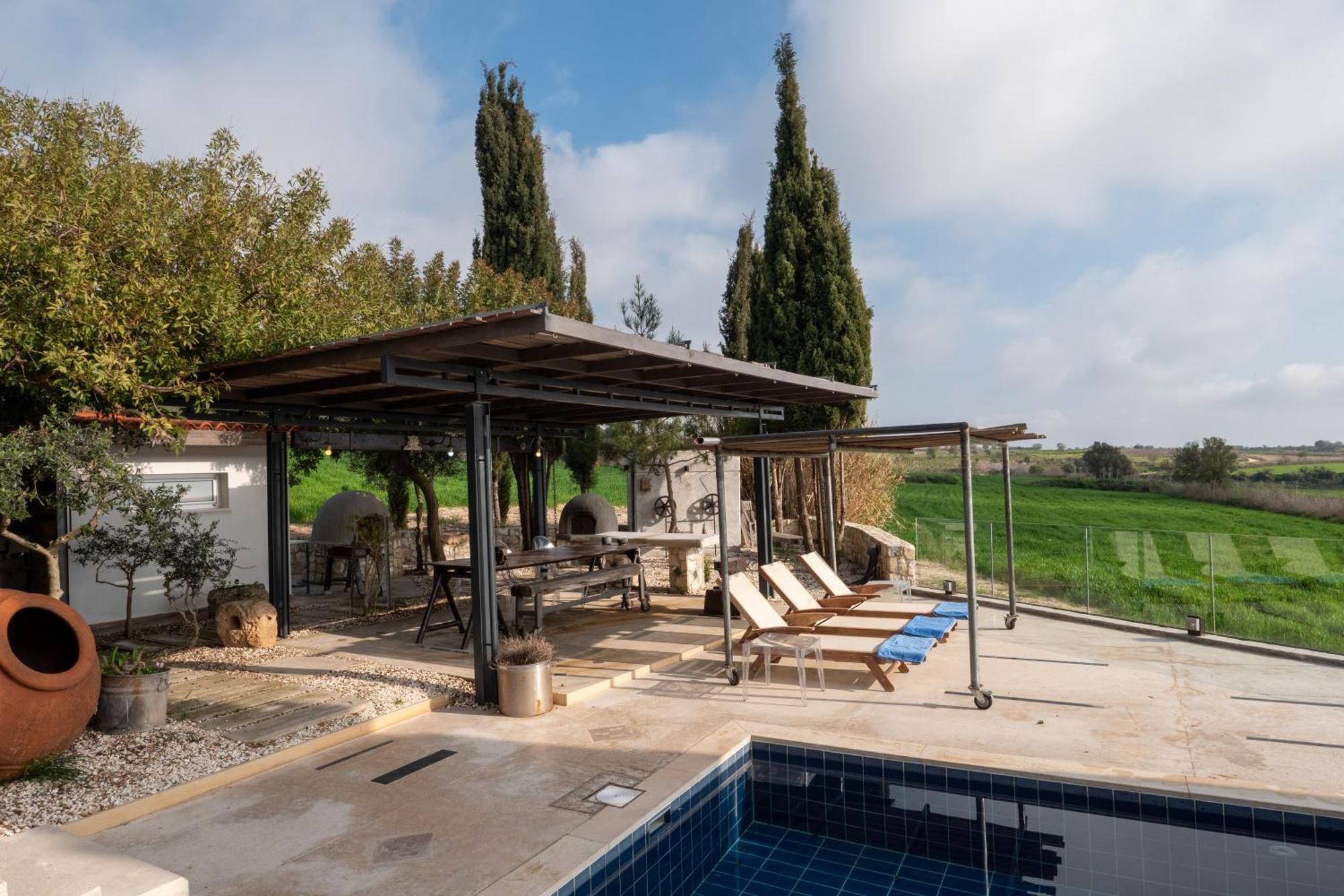 Vila Ayia Marina Kathikas Exteriér fotografie