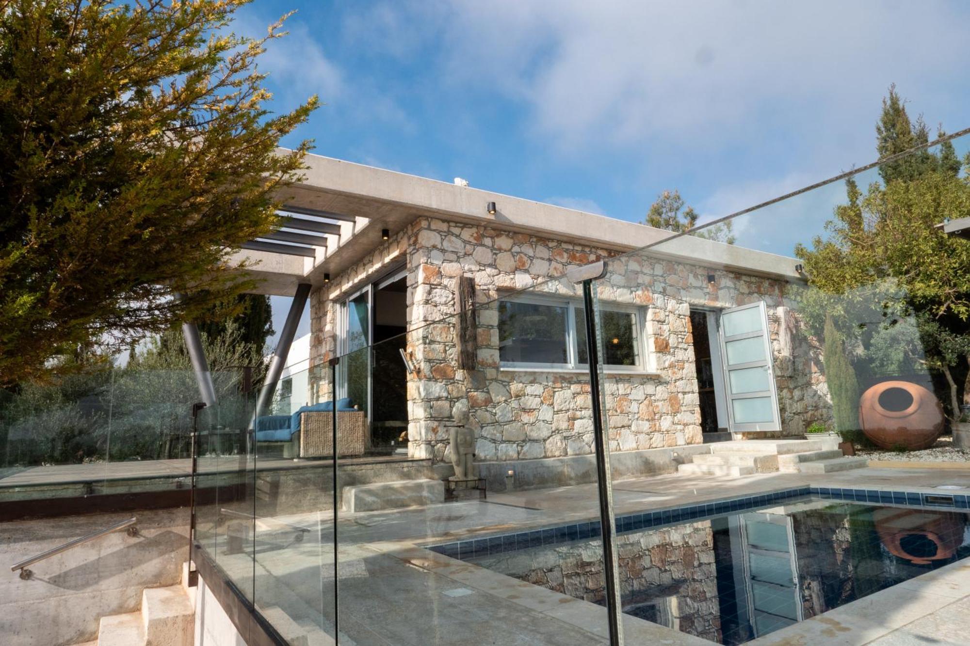 Vila Ayia Marina Kathikas Exteriér fotografie