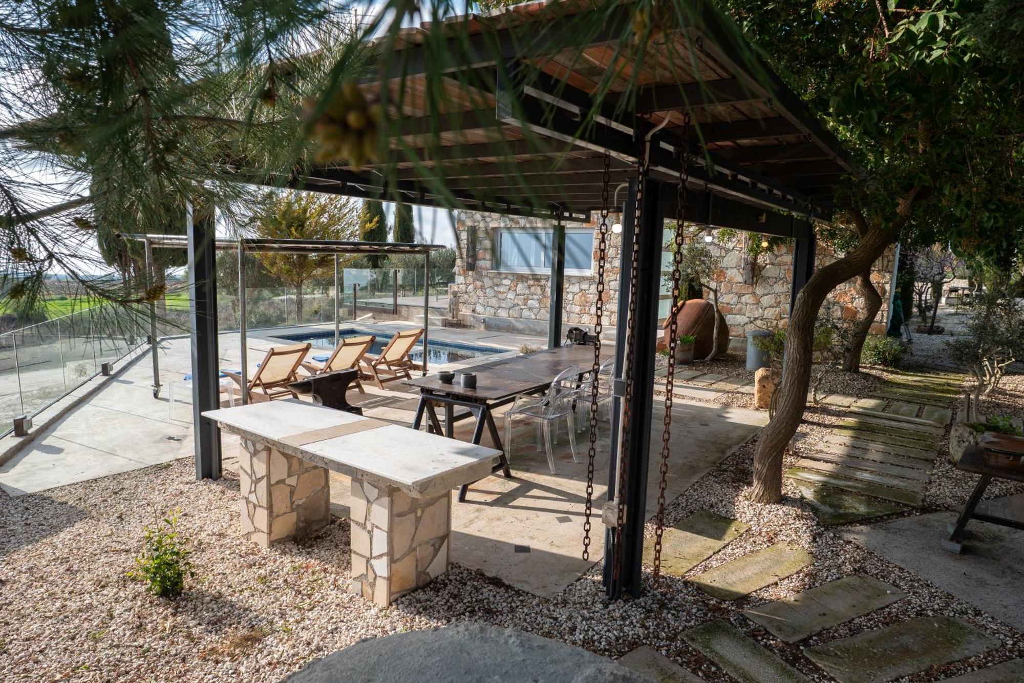 Vila Ayia Marina Kathikas Exteriér fotografie